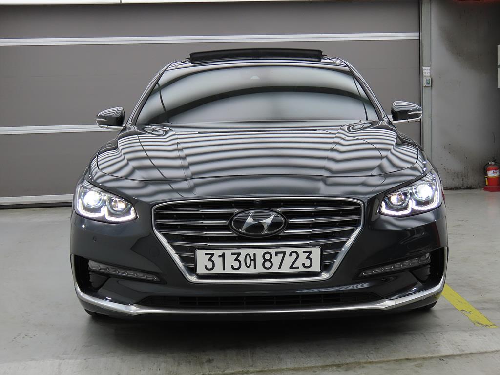 HYUNDAI Grandeur - Vista 2