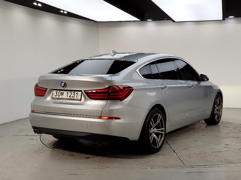 BMW Gran Turismo - Vista 4