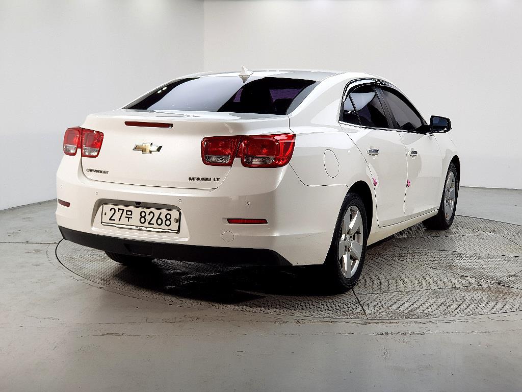 Chevrolet Malibu - Vista 4
