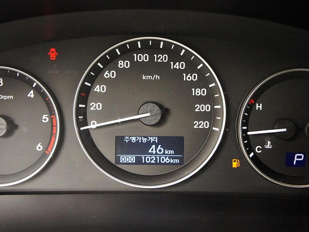 HYUNDAI Starex - Vista 11