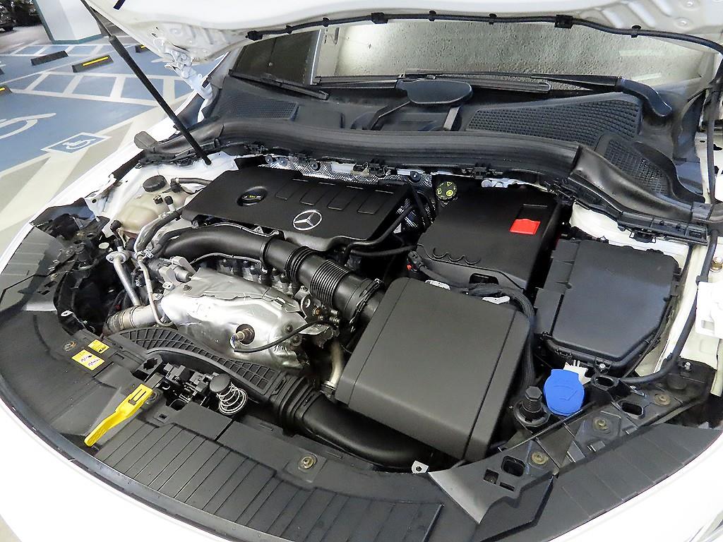 Mercedes Benz GLA Class 2023 Blanco - Importación desde Corea - HF Imports Iquique - Foto 19