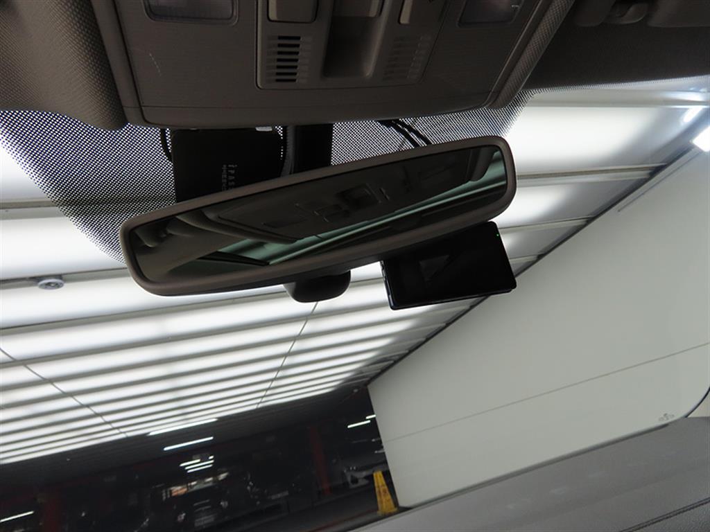 Volkswagen Jetta - Vista 12