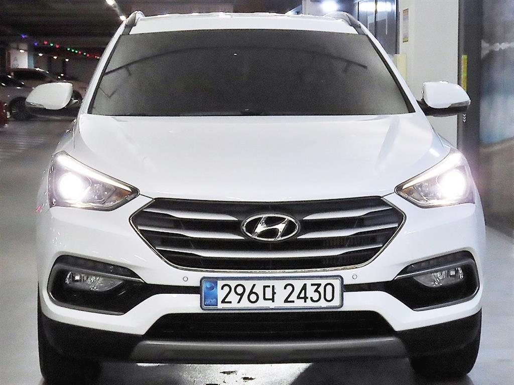 HYUNDAI Santa Fe - Vista 2
