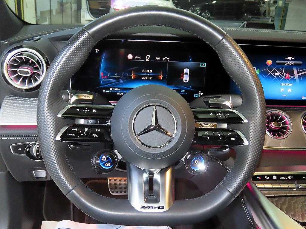 Mercedes Benz AMG GT - Vista 8