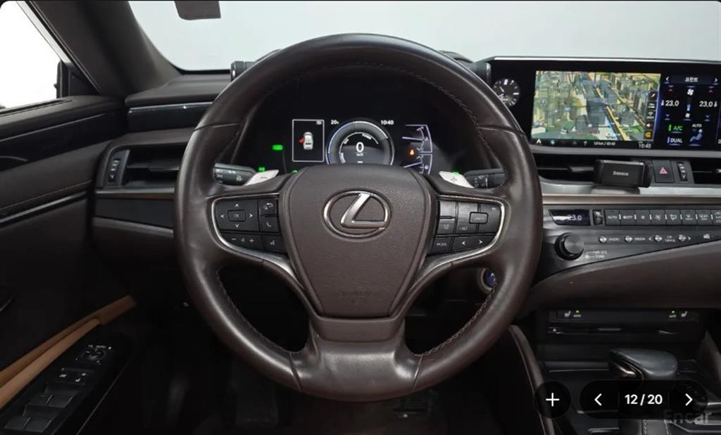 Lexus ES - Vista 11