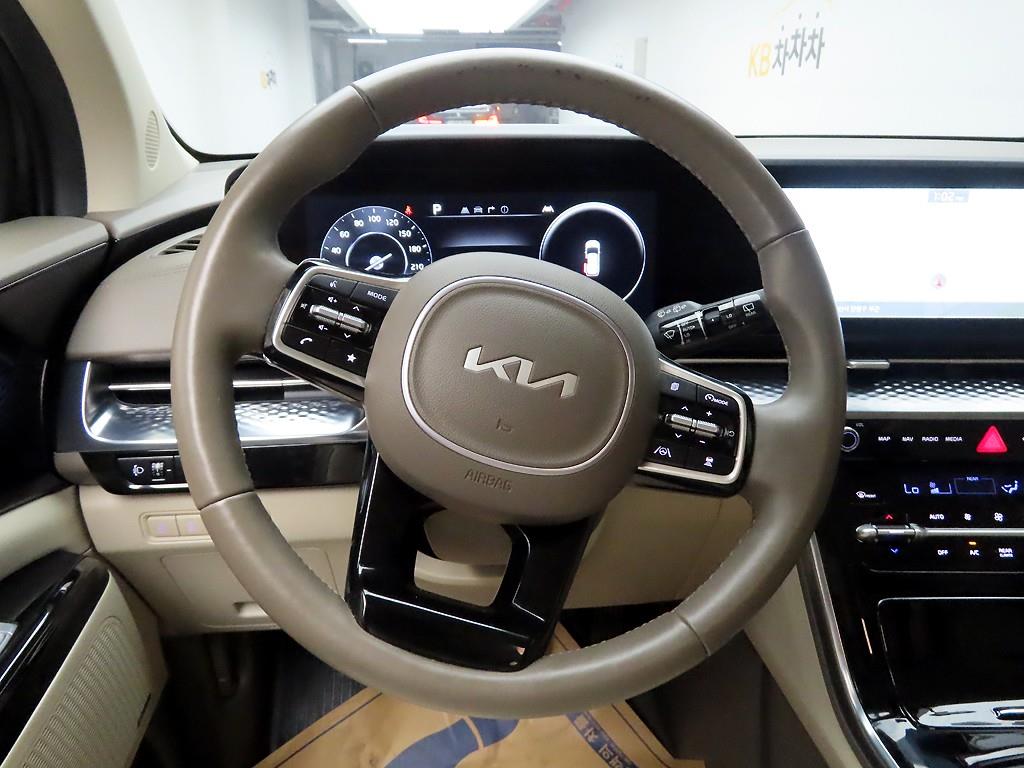 KIA Carnival - Vista 6