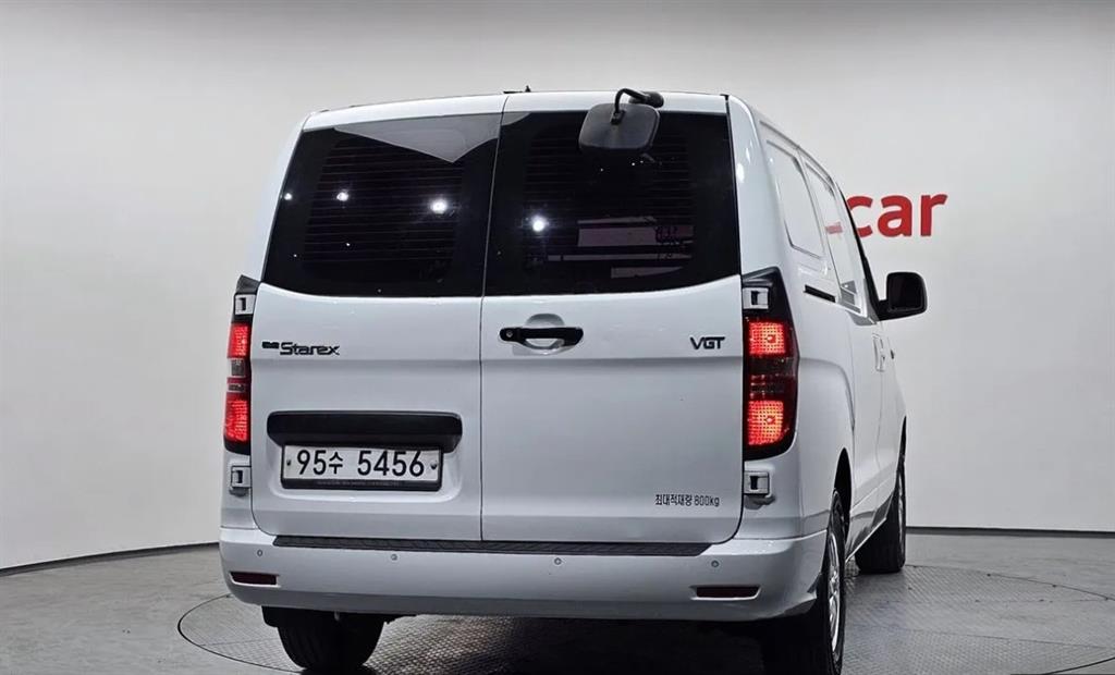 HYUNDAI Starex 2019 Blanco - Importación desde Corea - HF Imports Iquique - Foto 1