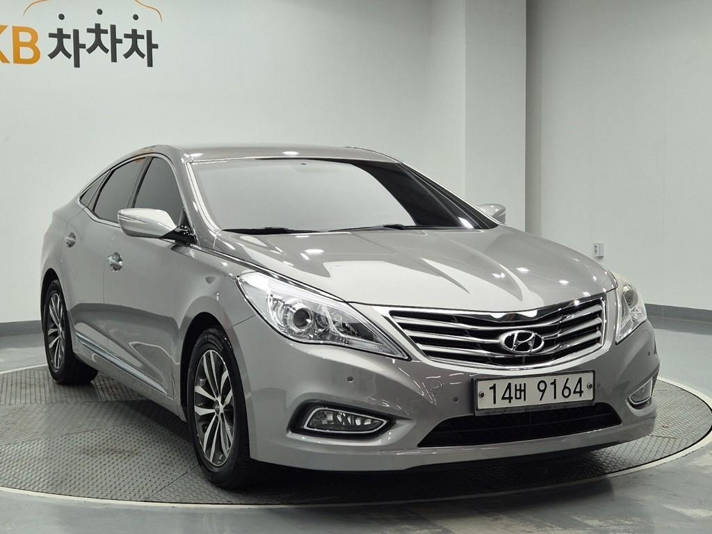 HYUNDAI Grandeur - Vista 4