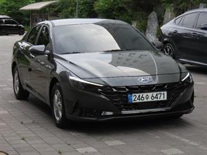 HYUNDAI Avante - Vista 4