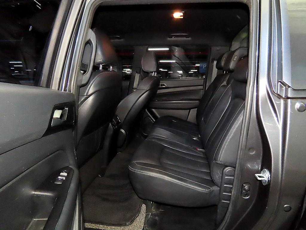 Ssangyong Rexton - Vista 7