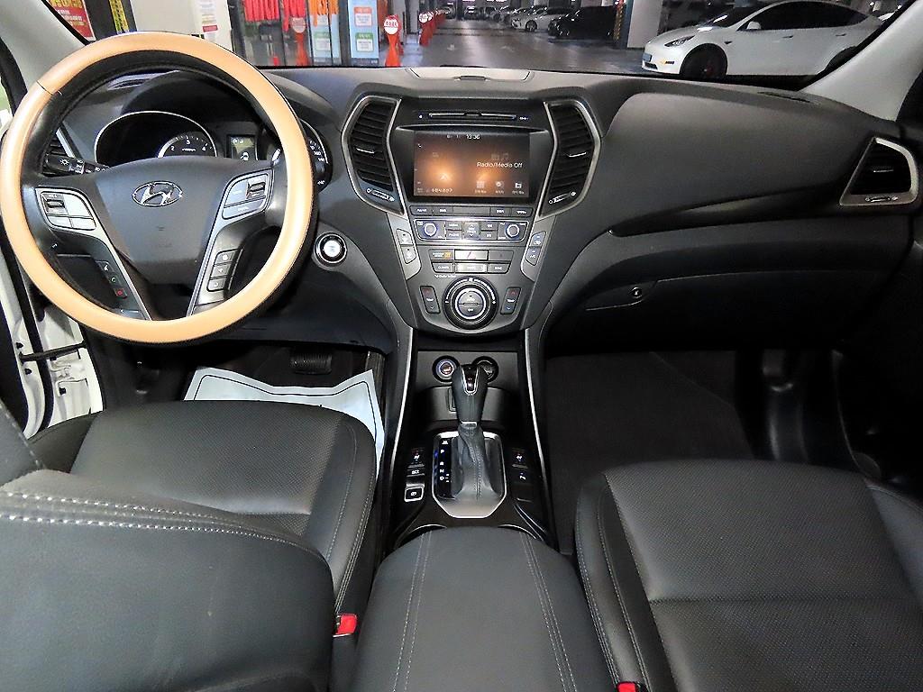 HYUNDAI Santa Fe - Vista 10