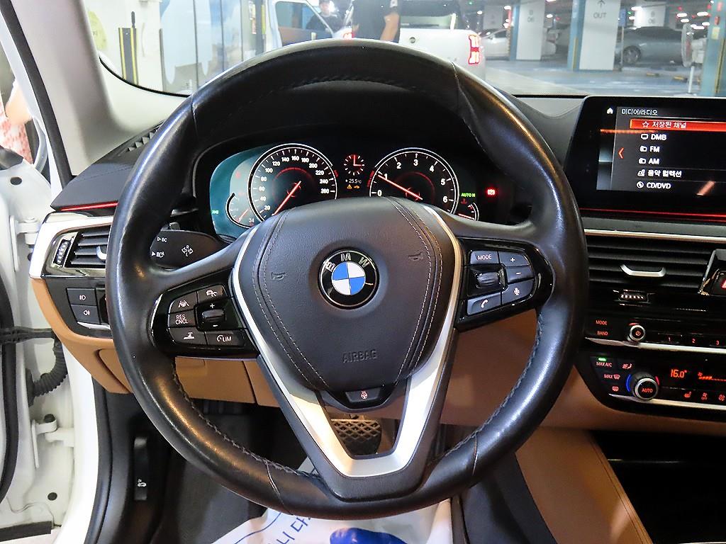 BMW 5 Series - Vista 8