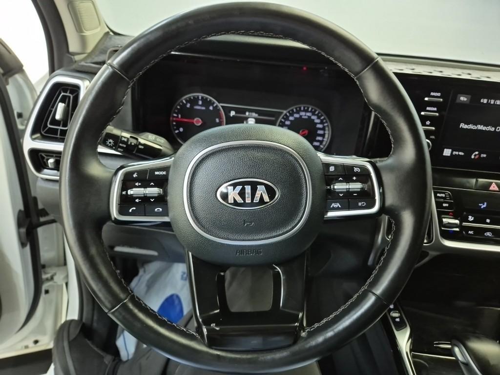 KIA Sorento - Vista 9