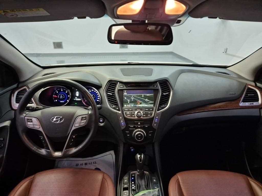 HYUNDAI Santa Fe - Vista 7