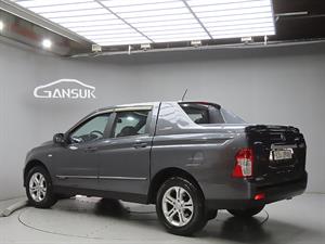 Ssangyong Korando - Vista 6