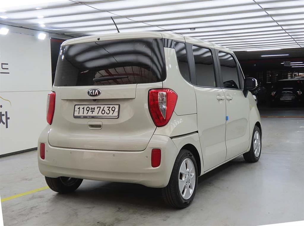 KIA Ray - Vista 4