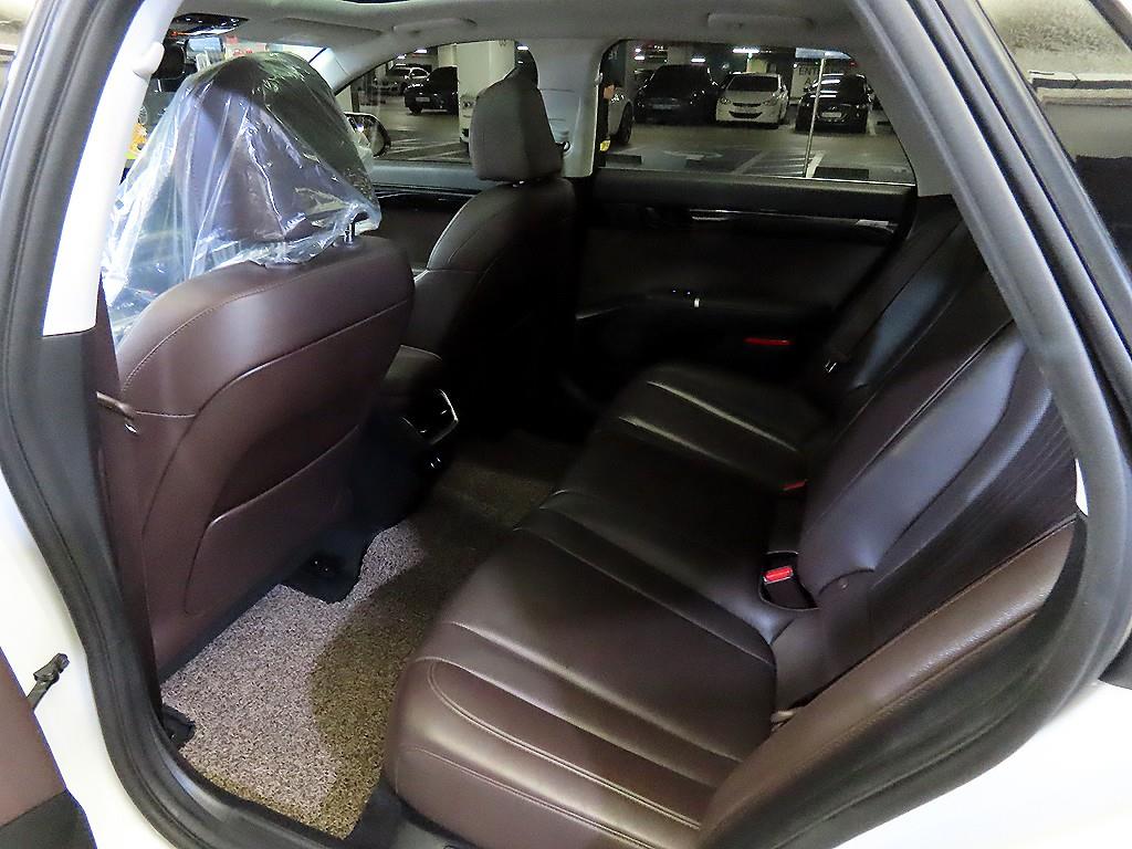 HYUNDAI Grandeur - Vista 7
