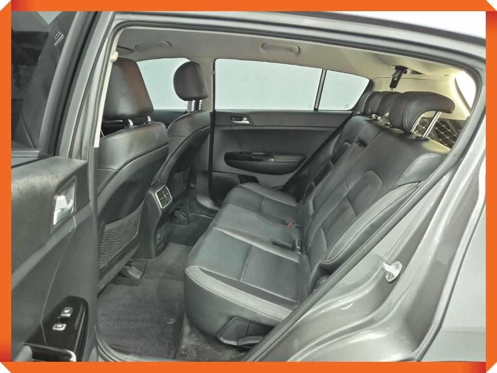 KIA Sportage - Vista 10
