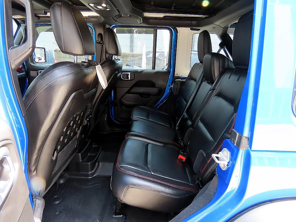 Jeep Wrangler - Vista 7