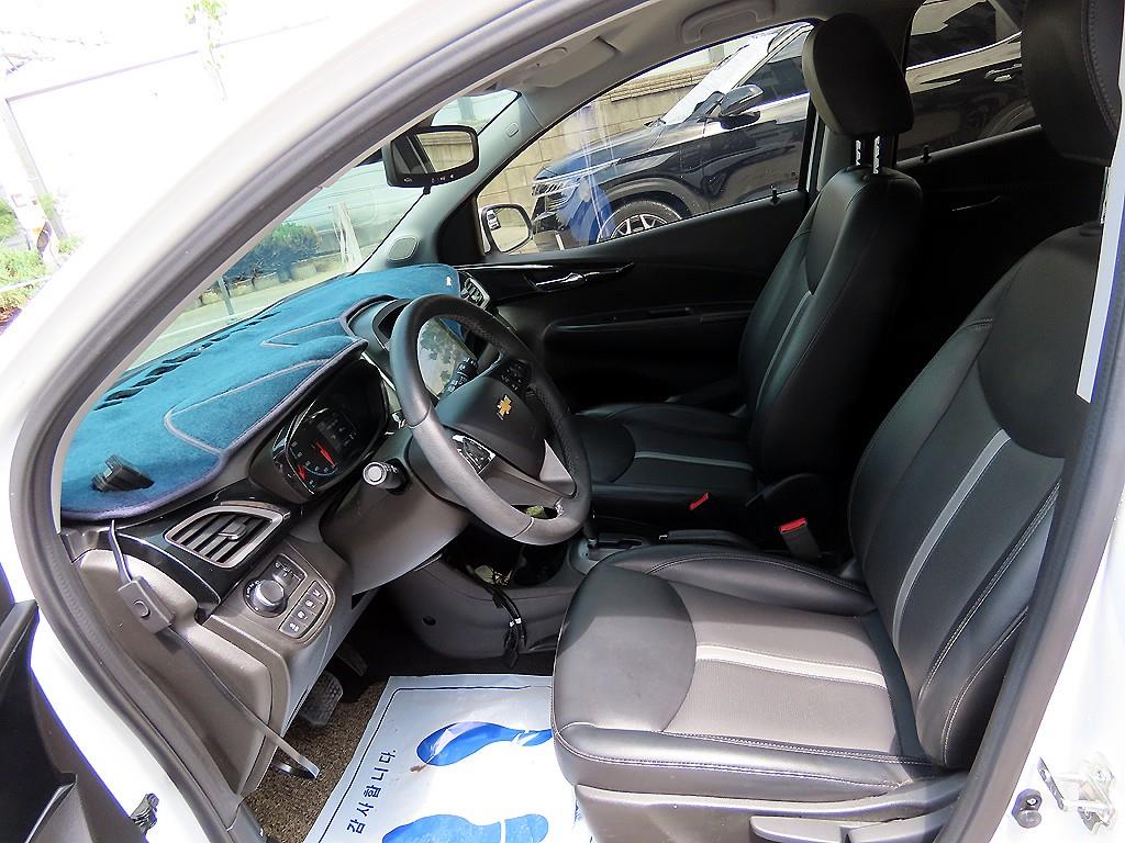 Chevrolet Spark - Vista 5