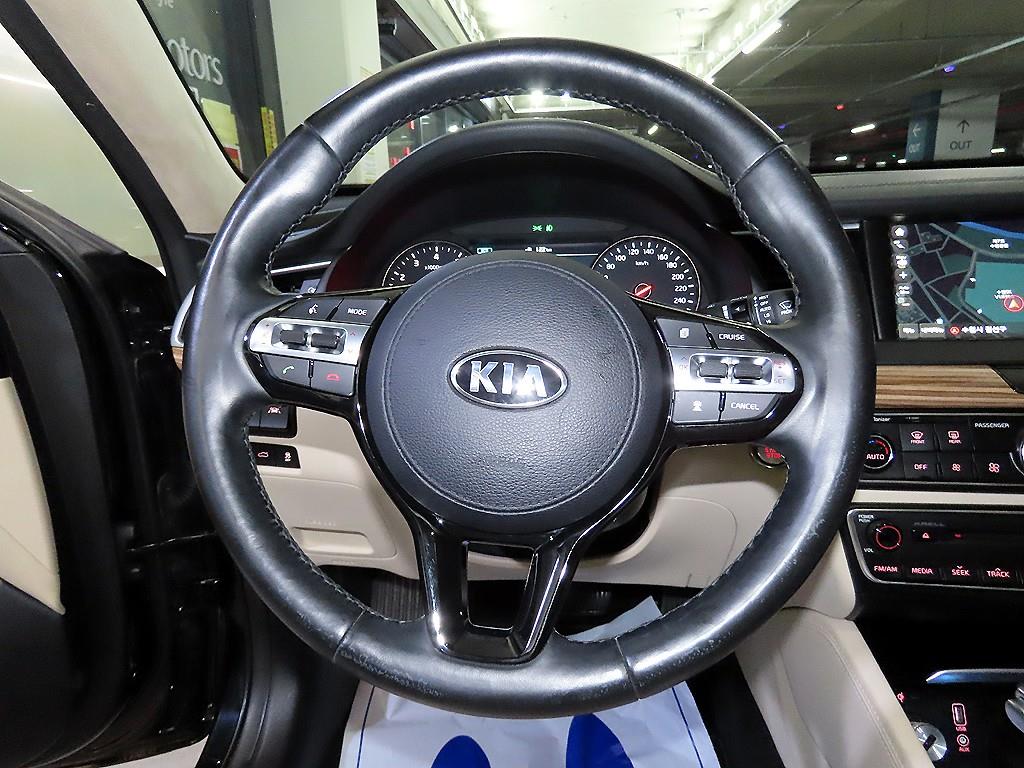KIA K7 - Vista 8
