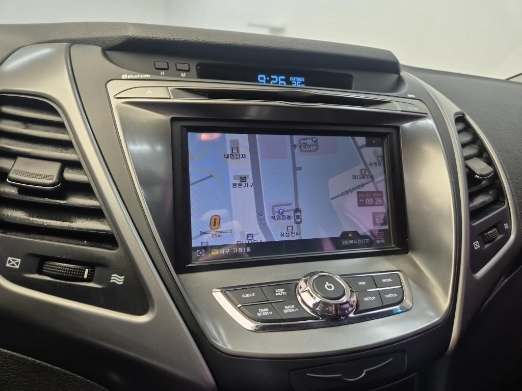 HYUNDAI Avante 2016 Gris - Importación desde Corea - HF Imports Iquique - Foto 13
