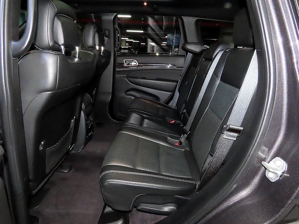 Jeep Cherokee - Vista 7