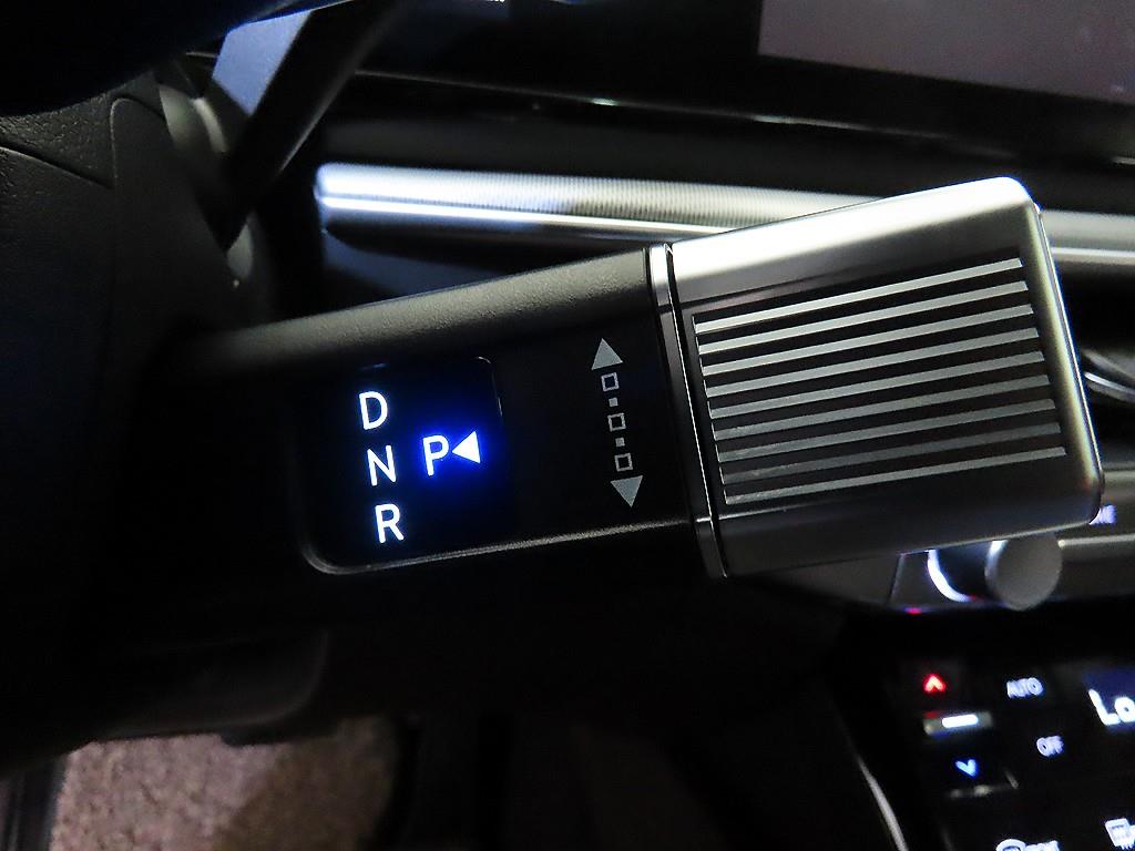 HYUNDAI Grandeur - Vista 12