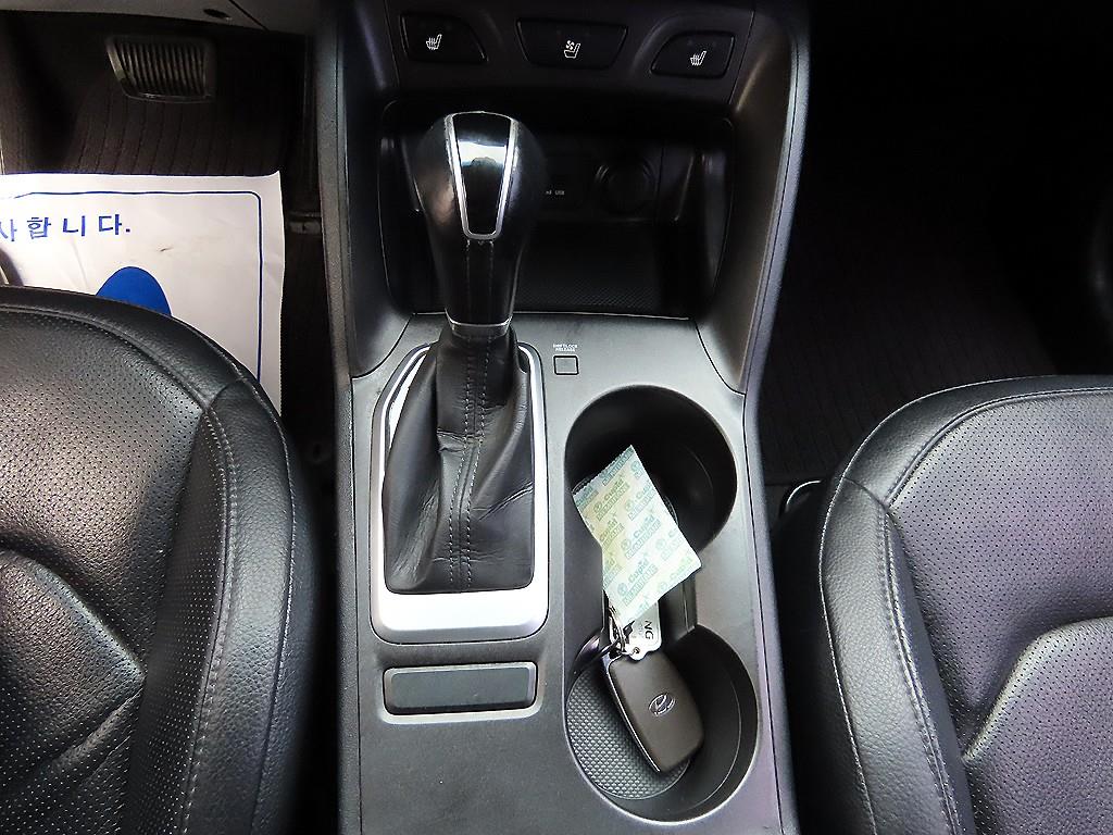 HYUNDAI Tucson - Vista 10
