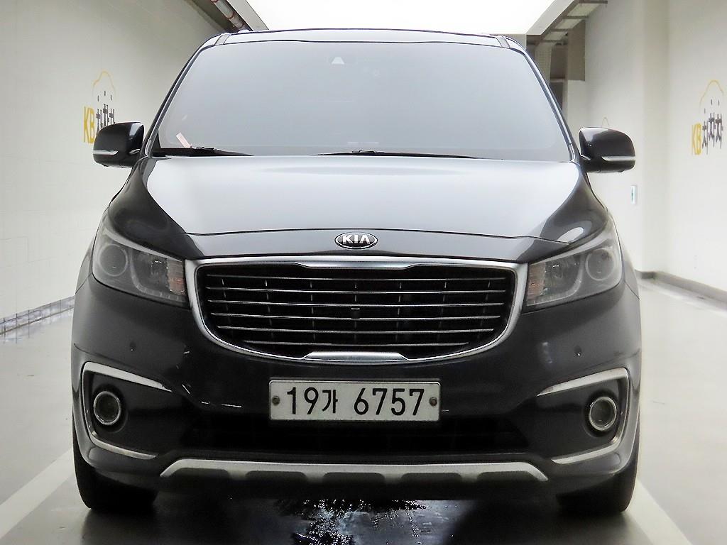 KIA Carnival 2015 Negro - Importación desde Corea - HF Imports Iquique - Foto 1