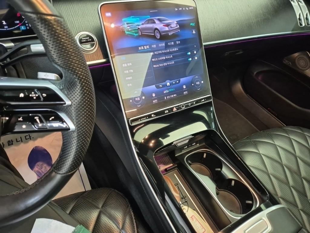 Mercedes Benz S Class - Vista 10