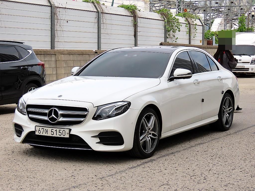 Mercedes Benz E class - Vista 2