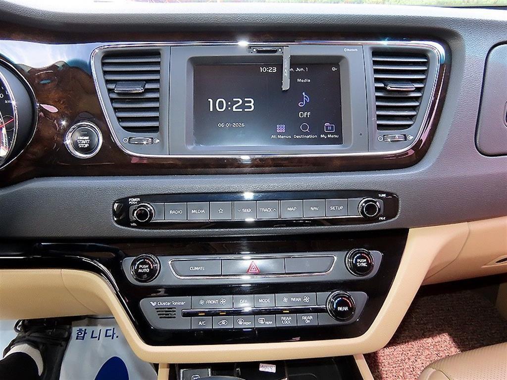 KIA Carnival 2020 Negro - Importación desde Corea - HF Imports Iquique - Foto 14