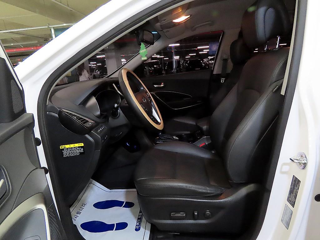 HYUNDAI Santa Fe - Vista 6