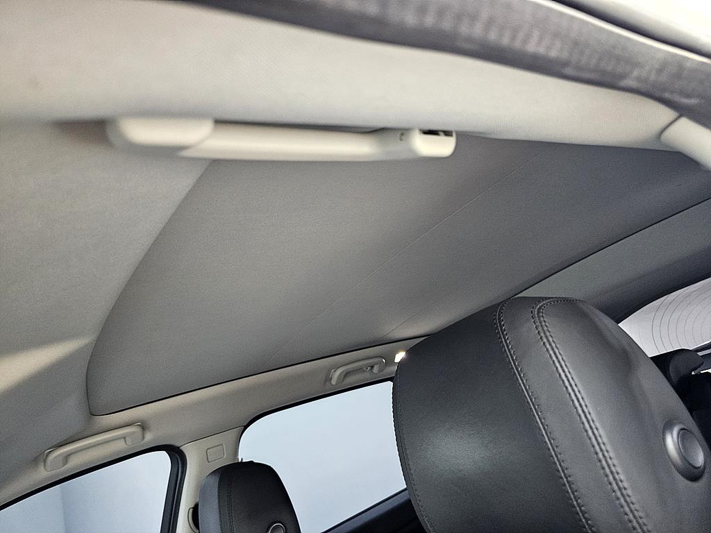 Land Rover Discovery Sports - Vista 12