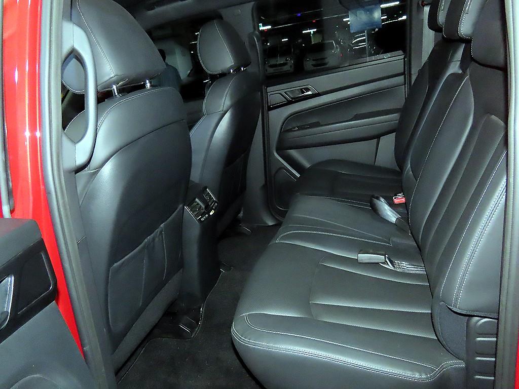 Ssangyong Rexton - Vista 7