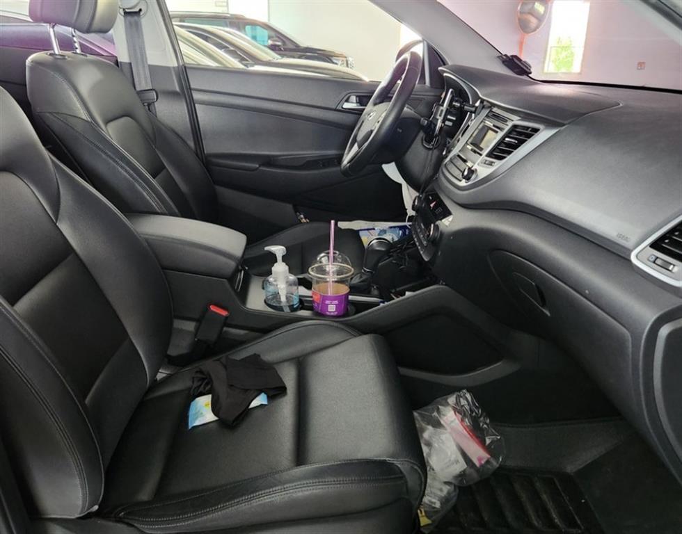 HYUNDAI Tucson - Vista 6