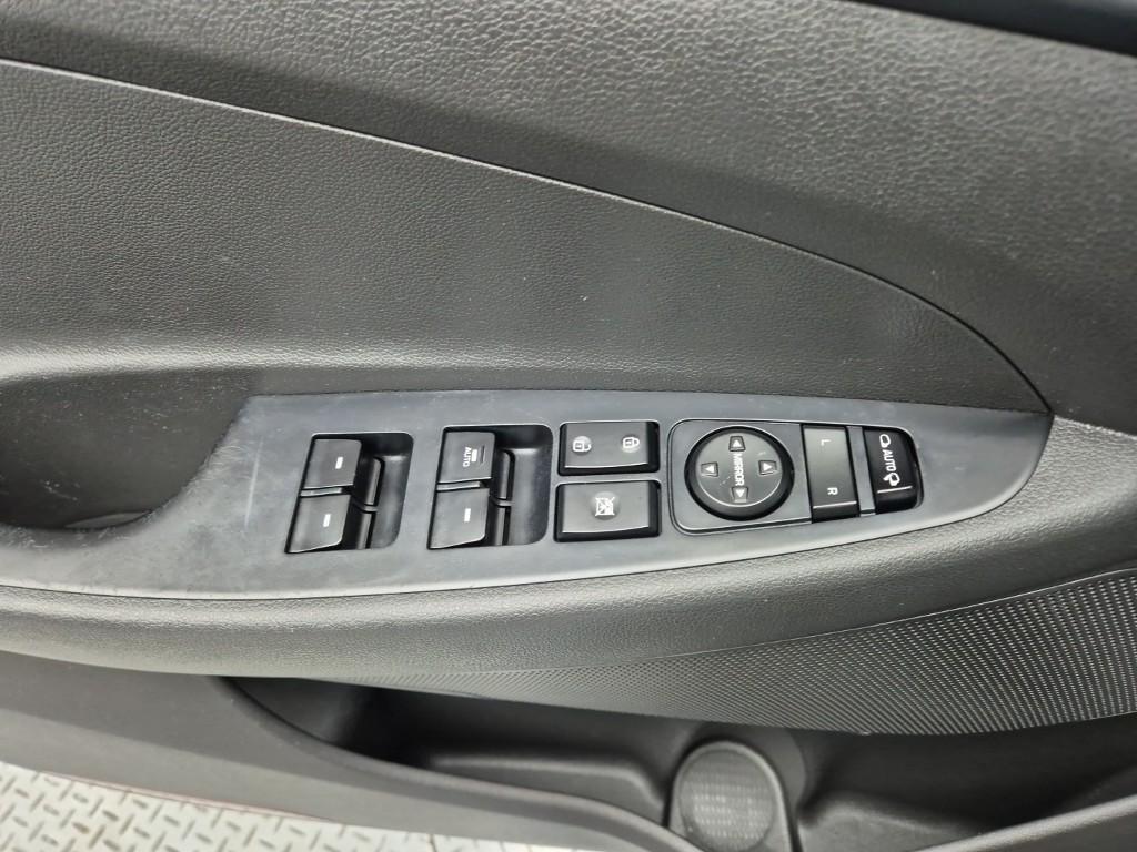 HYUNDAI Tucson 2016 Gris - Importación desde Corea - HF Imports Iquique - Foto 18