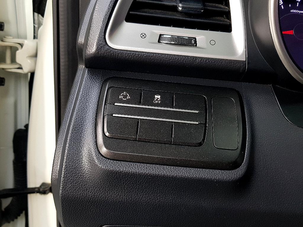 Ssangyong Tivoli - Vista 11