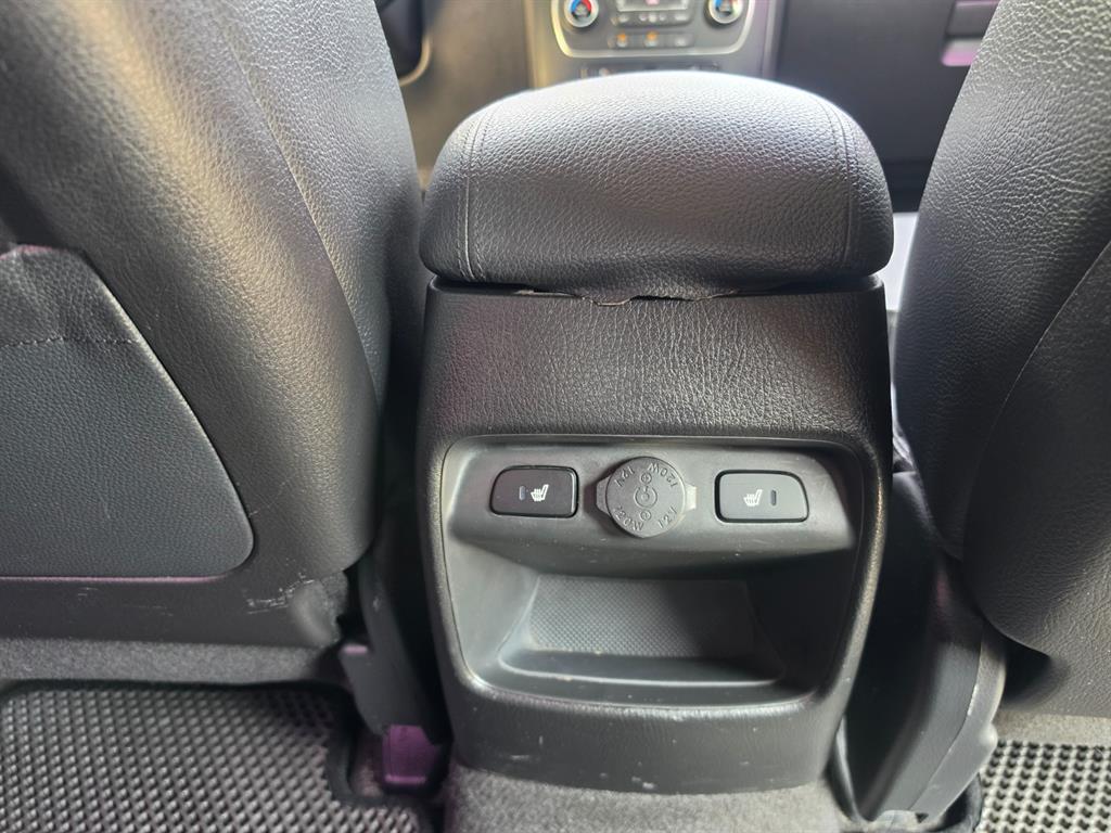 KIA Sorento - Vista 9