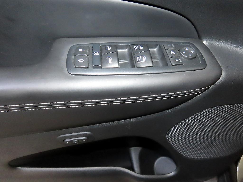 Jeep Cherokee 2017 Negro - Importación desde Corea - HF Imports Iquique - Foto 13
