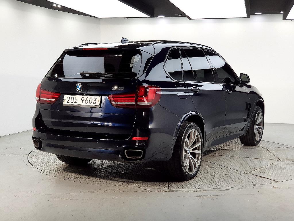 BMW X5 - Vista 4