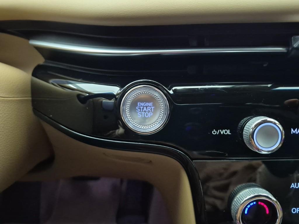 Genesis G80 2025 Blanco - Importación desde Corea - HF Imports Iquique - Foto 18