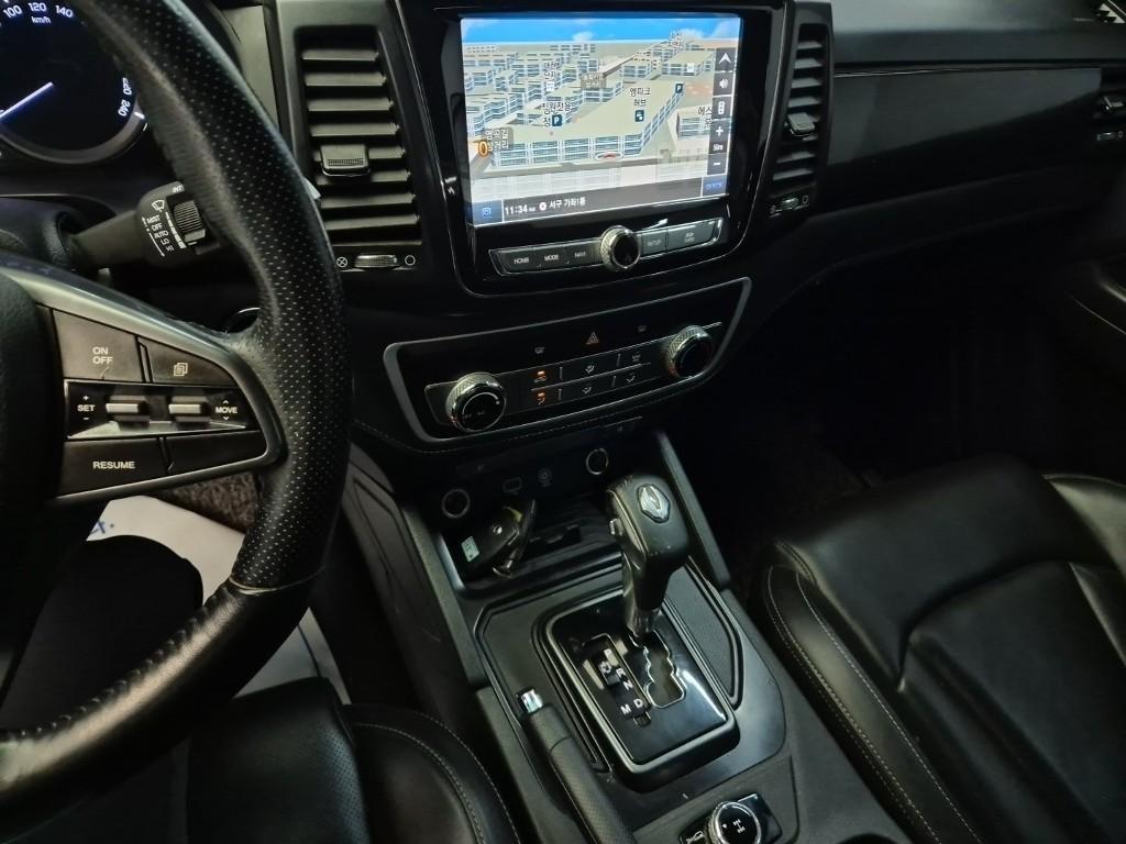 Ssangyong Rexton - Vista 9