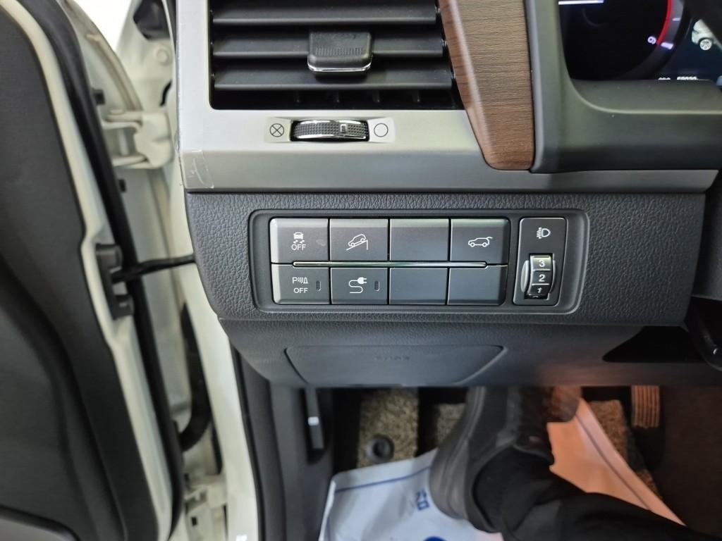 Ssangyong Rexton - Vista 11
