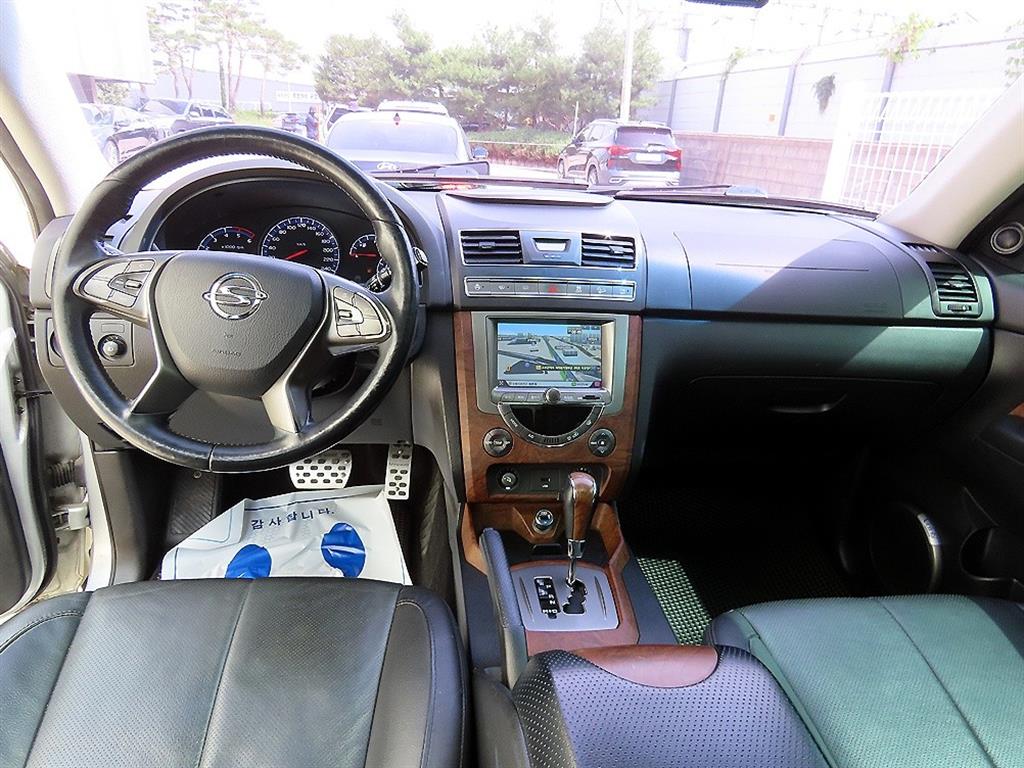 Ssangyong Rexton - Vista 7