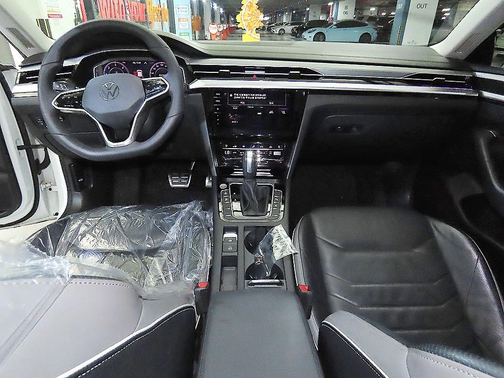 Volkswagen Arteon - Vista 10
