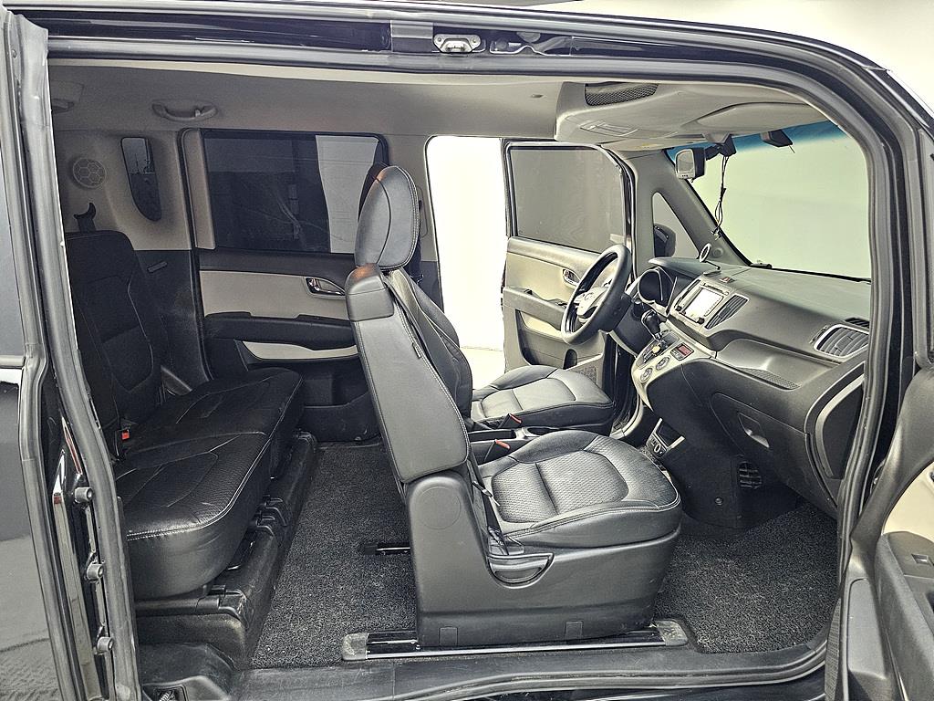 KIA Ray - Vista 10