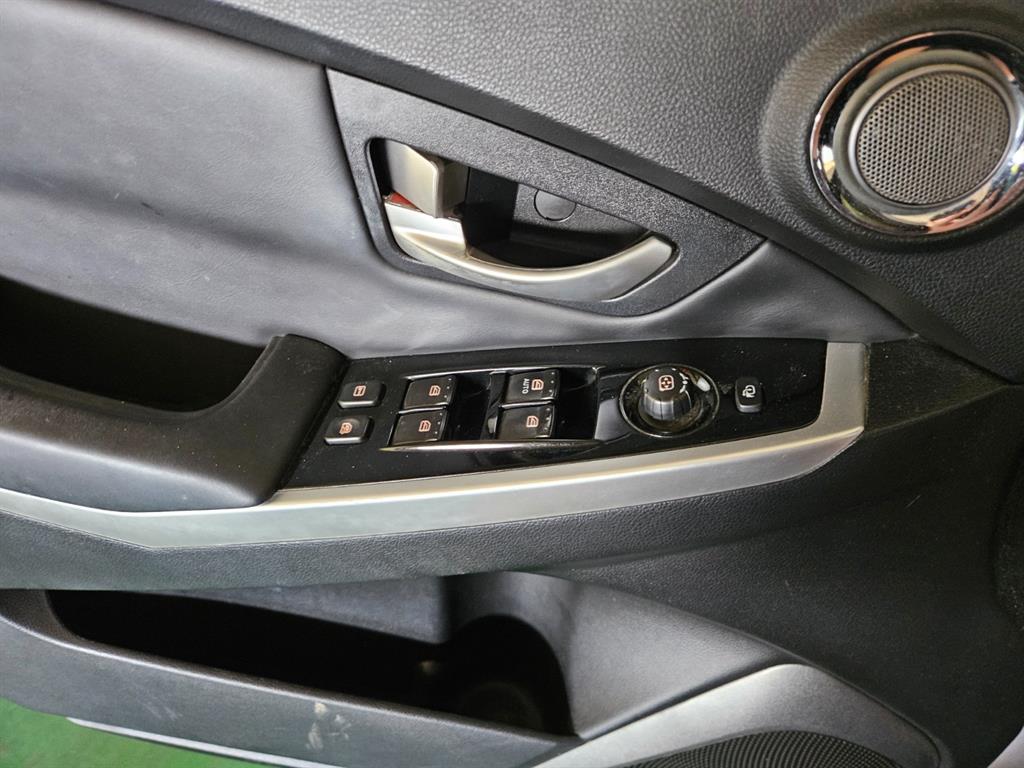 Ssangyong Korando 2014 Gris - Importación desde Corea - HF Imports Iquique - Foto 18