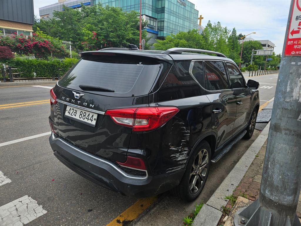 Ssangyong Rexton - Vista 3
